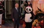 Đệ nhất Phu nhân Jill Biden hóa trang thành gấu trúc cho mùa lễ hội Halloween