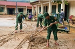 Nhiều trường ở các tỉnh &#39;tâm lũ&#39; đón học sinh trở lại