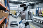 Đội quân robot Trung Quốc đang định hình lại ngành bán lẻ Anh