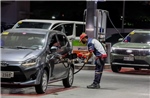 Eo biển Hormuz tê liệt, các 'ông lớn' dầu mỏ bỏ túi lợi nhuận kỷ lục