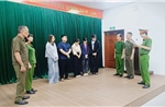 Giả bác sĩ, chuyên gia để “vẽ bệnh”, nhóm spa lừa hàng trăm khách hàng, thu hàng tỷ đồng