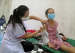 Phú Yên tiêm vaccine ngừa COVID-19 tại nhà với người già yếu, khuyết tật