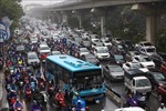 Hà Nội tái diễn ùn tắc giao thông trên đường Nguyễn Trãi