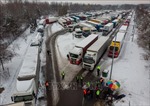 Ukraine hối thúc Ba Lan trừng phạt những người đổ ngũ cốc gần biên giới
