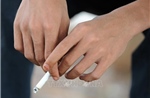 Hút thuốc lá làm tăng mỡ bụng và nguy cơ mắc bệnh mãn tính