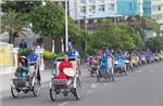 Khánh Hòa: Ấn tượng cuộc diễu hành áo dài trên phố biển Nha Trang