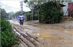 Hàng trăm hộ dân khổ sở vì đường liên xã xuống cấp nghiêm trọng