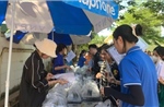 Những suất cơm nghĩa tình ấm lòng sĩ tử vùng cao