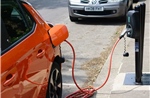 Anh chi 650 triệu bảng hỗ trợ người dùng xe điện 