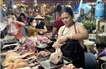 Kiểm soát thị trường, ổn định giá cả trong những ngày mưa bão