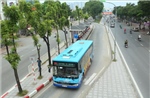 Tăng cường 20 tuyến buýt phục vụ Triển lãm 80 năm ngày Quốc khánh