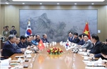 Tổng Bí thư Tô Lâm hội kiến Chủ tịch Quốc hội Hàn Quốc Woo Won Sik