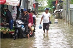 Người dân Huế chạy lụt lần thứ 4