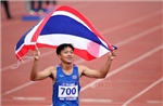 &#39;Thần đồng tốc độ&#39; làm chấn động đường đua SEA Games 33
