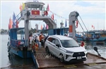 Đà Nẵng đưa cặp phà vỏ thép 30 tấn vào hoạt động