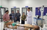 Bác sĩ luân phiên cứu sống bệnh nhân nguy kịch tại Côn Đảo trong bão Bualoi