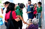 Herbalife Việt Nam mang mùa xuân đến với trẻ em, người cao tuổi có hoàn cảnh khó khăn 