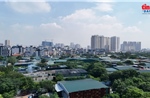 Ma trận nhà xưởng quây tôn trên đất nông nghiệp cạnh hiện trường vụ cháy Triều Khúc