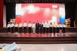 Trường ĐH Kinh tế - Tài chính TP Hồ Chí Minh trao tặng 5 tỷ đồng học bổng