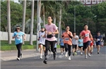 Làm gì để đảm bảo an toàn sức khỏe khi tham gia chạy bộ?