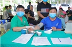 Sàng lọc bệnh lao gắn với khám sức khỏe định kỳ cho bà con vùng cao
