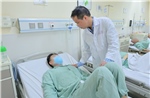 Kỳ diệu ca cắt quả thận bị dập nát ra ngoài xử lý tổn thương, rồi ghép lại thành công