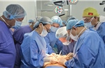 Lần đầu tiên ghép thành công dương vật từ người cho chết não