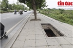 Hà Nội: Hàng loạt hố cáp quang mất nắp &#39;giăng bẫy&#39; người đi đường