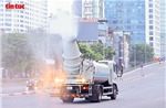 &#39;Pháo xa sương mù&#39; lăn bánh trên phố Hà Nội