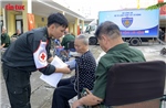 Đội ngũ y bác sĩ Bộ Tư lệnh Cảnh sát cơ động tri ân thương bệnh binh