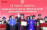 Hà Nội tuyên dương 95 Thủ khoa xuất sắc tốt nghiệp các trường đại học, học viện năm 2025