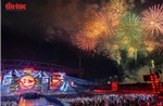 Rực rỡ màn pháo hoa tại chương trình nghệ thuật đặc biệt 'Âm vang Tổ quốc'