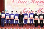 Thủ tướng thăm, chúc Tết công nhân lao động ngành than Quảng Ninh