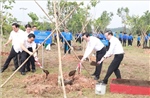 Tổ chức lễ trồng cây hữu nghị Việt Nam - Trung Quốc tại Bình Dương