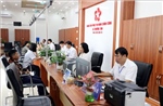 Chính quyền cấp xã &#39;tăng ca&#39; cuối tuần giải quyết thủ tục hành chính