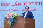 Thủ tướng: Đi từng ngõ, gõ từng nhà, rà từng người để chuyển đổi số