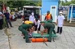 Bộ đội Biên phòng đưa 3 bệnh nhân vào đất liền cấp cứu