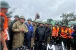 Phó Thủ tướng Trần Hồng Hà kiểm tra việc khắc phục sự cố kè biển tại Ninh Bình