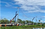 Khắc phục bão số 13: Thêm hơn 70.000 khách hàng được cấp điện