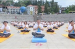 Đồng diễn 'Yoga - Sa Pa trong sương'