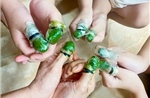 Tục nhuộm lá móng - một nét đẹp văn hóa dịp Tết Đoan Ngọ