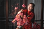 Độc đáo những chiếc bánh Trung thu đẹp như một bình hoa nghệ thuật