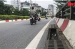 Nguy cơ mất an toàn giao thông trên đường Vành đai 2 Hà Nội