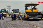 Xuất nhập khẩu, đầu tư công bứt tốc; lạm phát vẫn trong tầm kiểm soát