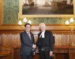 Chủ tịch Quốc hội Vương Đình Huệ hội đàm với Chủ tịch Thượng viện Anh