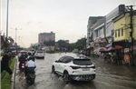 Hải Dương: Nhiều tuyến phố ngập nặng sau cơn mưa to, gây khó khăn về giao thông