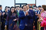 Thủ tướng Phạm Minh Chính gặp cộng đồng người Việt Nam tại Malaysia
