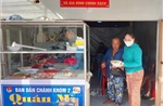 Sẻ chia yêu thương từ những bữa ăn sáng cho người nghèo
