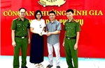 Nhặt được gần 80 triệu đồng, nữ giáo viên trả lại người đánh rơi