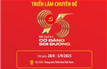Triển lãm chuyên đề &#39;95 năm cờ Đảng soi đường&#39;